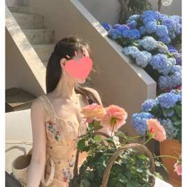 爆款春日写身复古优雅气质纯欲风性感女人味显瘦A字吊带连衣裙夏