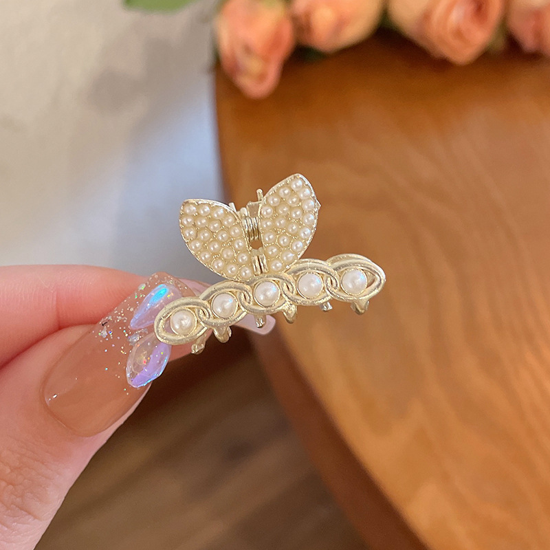 6021 Perla de una palabra de oreja de conejo