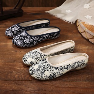 Spring and Summer Old Beijing Cloth Shoes Women's Baotou Embroidered Shoes Inner Heightening Ethnic Style Sandals and Slippers Home Slippers for Women