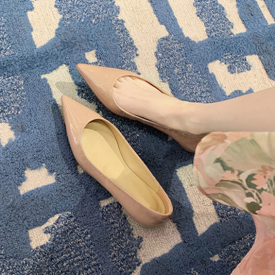 Sheepskin Edition ~ Genuine Leather French Style Inner Heightening Pointed Shoes Women's 2024 New Shallow Mouth All-match Commuter Flat Shoes