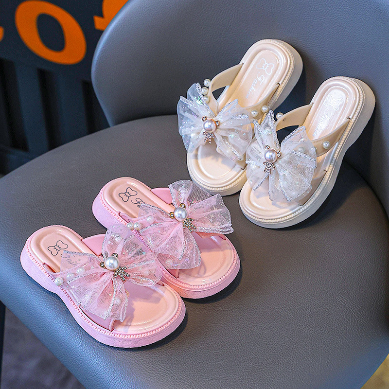 Zapatillas de malla de encaje de niñas de verano nuevas niñas con suela suave de perlas zapatos de princesa de tacones planos de moda casera