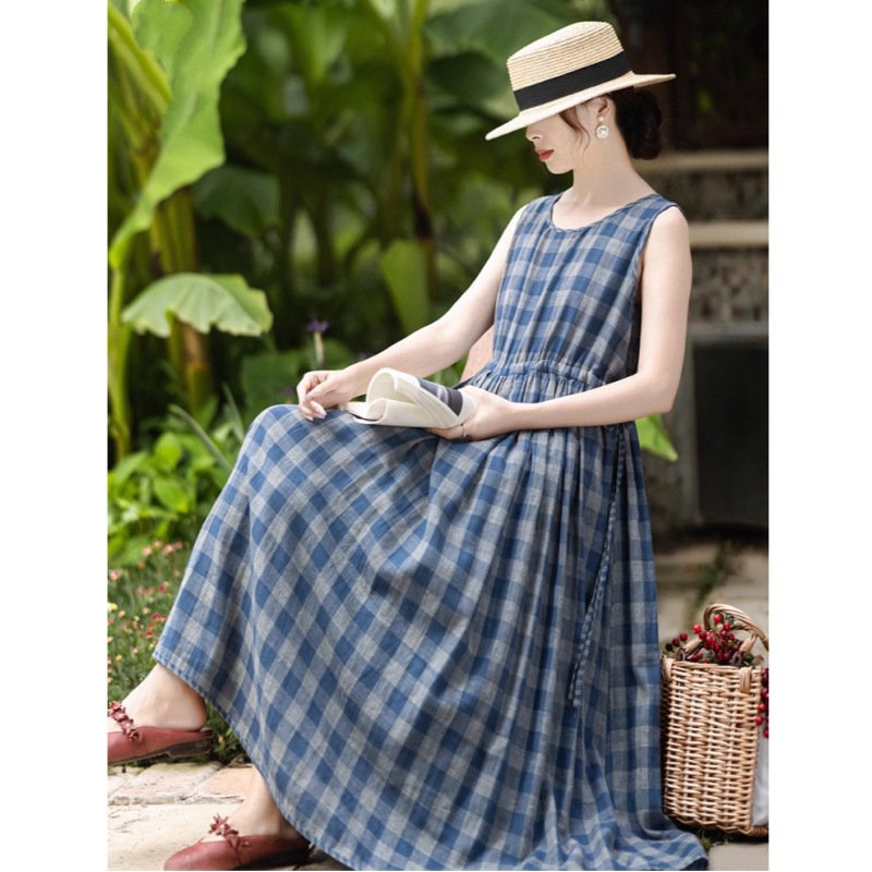 Summer design long skirt with a round collar