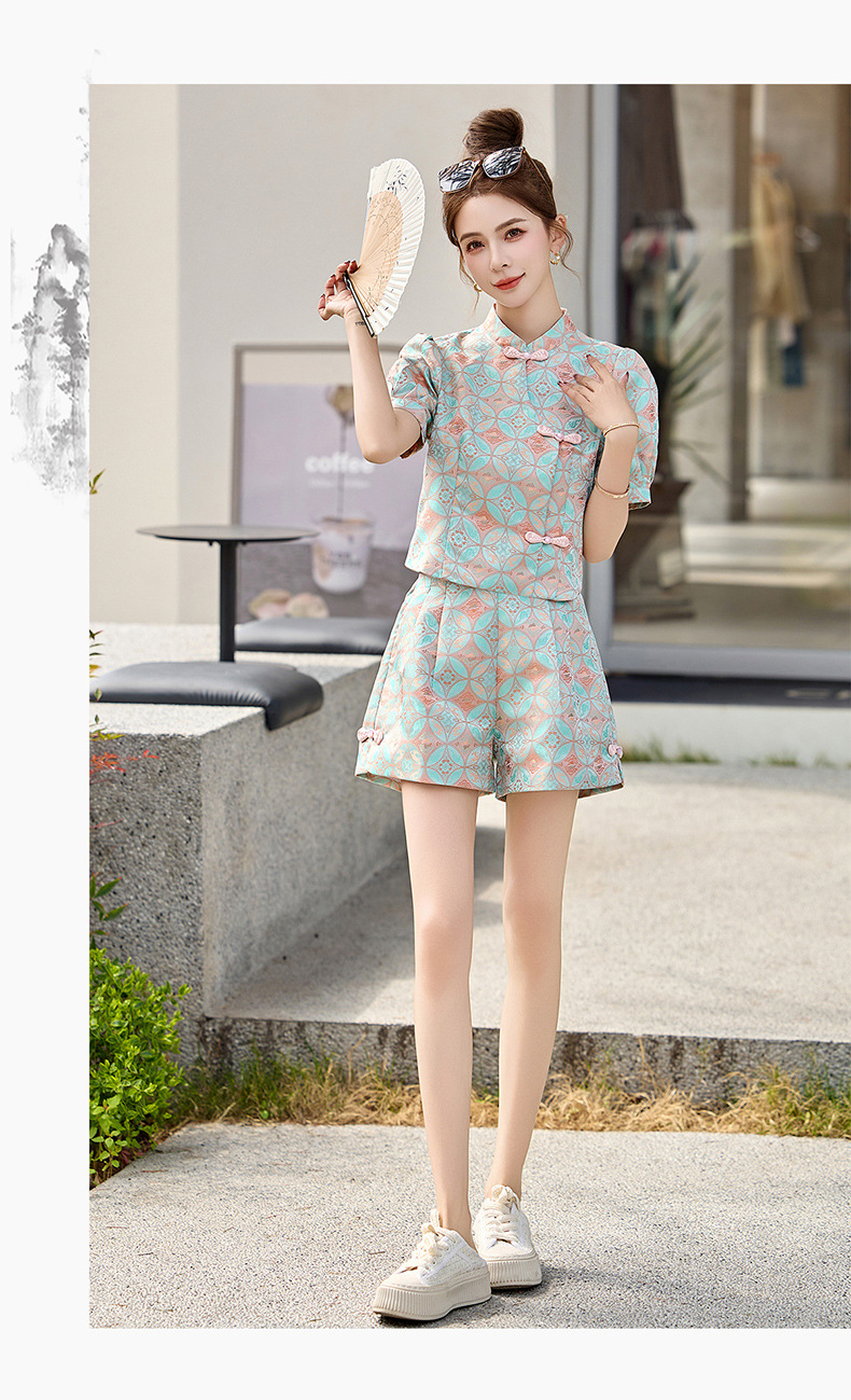 Bộ quần áo nữ mùa hè 2025 áo khoác jacquard quần short hai mảnh phong cách tân cổ điển — Màu xanh lục nhạt, Màu xanh lam, Màu đỏ chi tiết 17