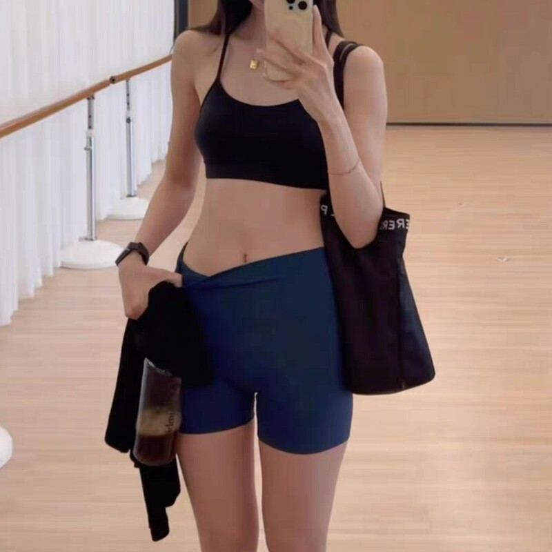 Lu Jia Style No Line Popular Design 4inch Shorts/Close to Quarter-Length Pants/No Center Seam/DK004 Lu Jia Style No Line Popular Design 4inch Shorts/Close to Quarter-Length Pants/No Center Seam/DK004
