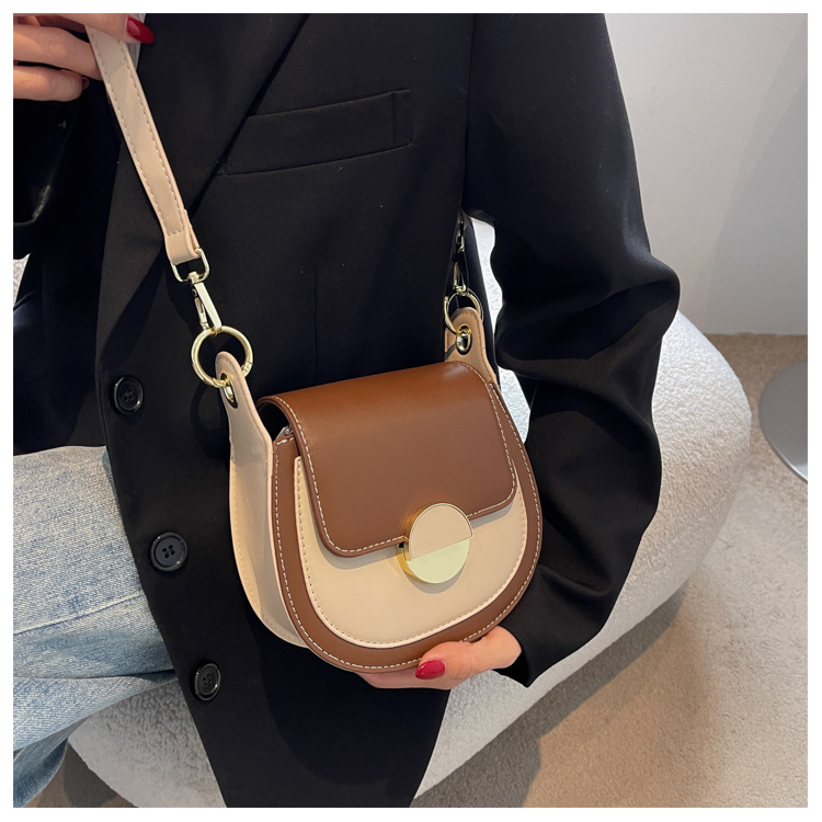 Fashion Small Saddle Bag Texture Bag New Trendy One-shoulder Messenger Bag display picture 2