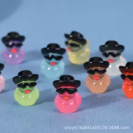 树脂工艺品;钥匙扣及钥匙扣配件