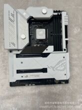 �����ڻ�˶����MAXIMUS Z690 FORMULĄʽ��������֧��1700��
