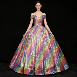 婚纱;秀禾服;晚礼服