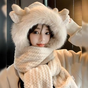 Three-piece set of Autumn and Winter hats for women's gloves and scarfs, cute and versatile warm plush hat
