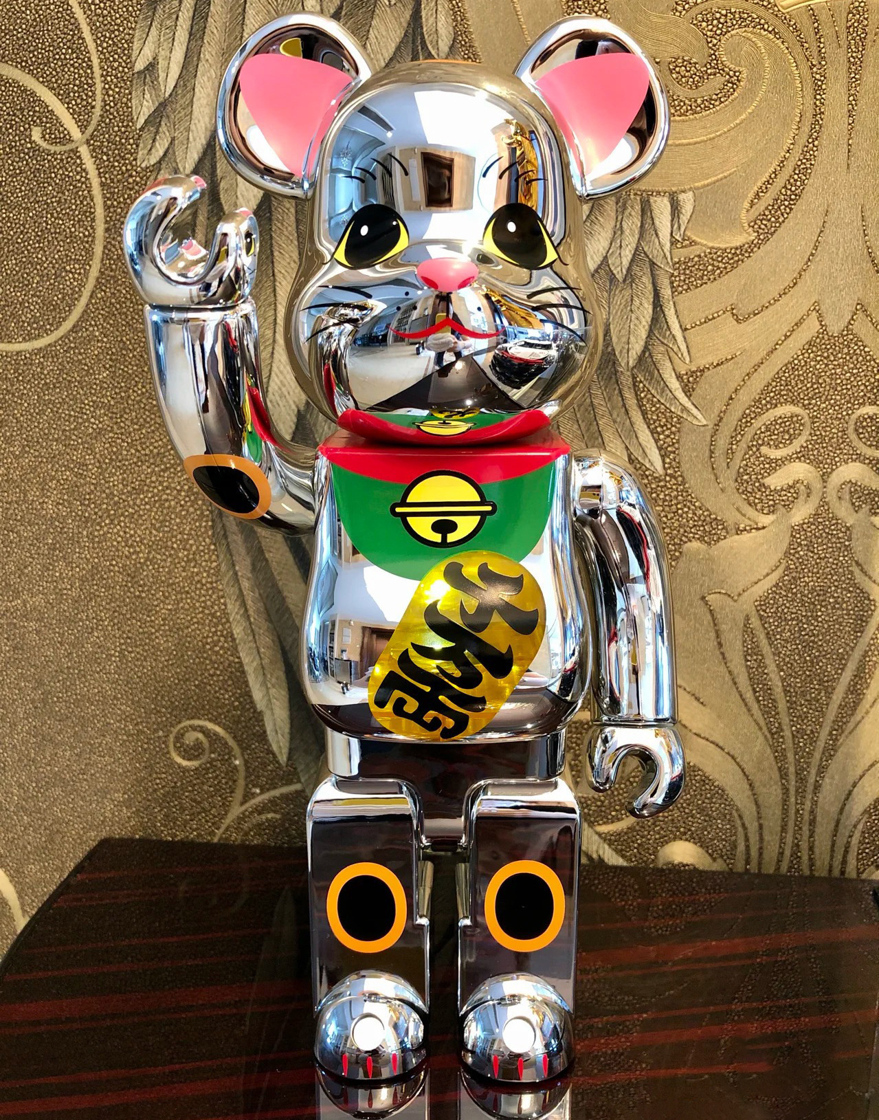 银色千万两