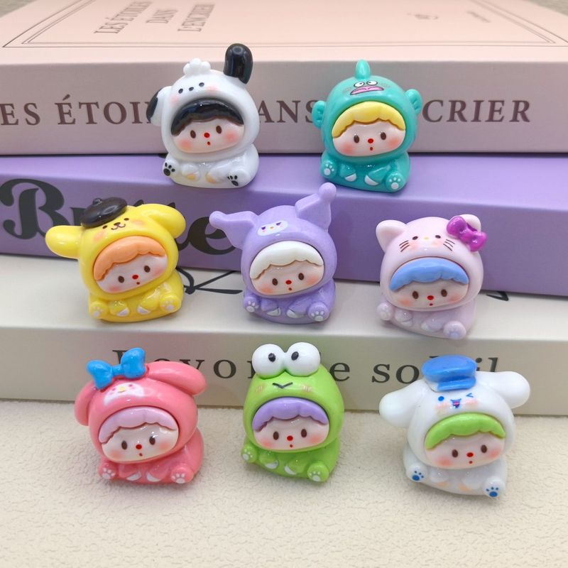 ソリッドカラーの曲がったサンリオ樹脂装飾品 DIY ジュエリーペアブラインドバッグかわいいデスクトップ車のトレンディなおもちゃかわいい|undefined