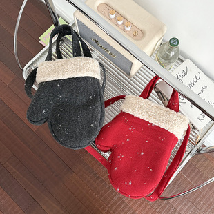 ���͹Ŵ������t�����}�QС����Ʒë�q�qԪ���μ�б���Ů��ⶬ��