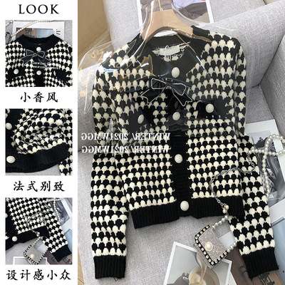 51100# Black and white grid Small fragrant wind coat Exorcism Easy have cash less than that is registered in the accounts knitting Cardigan jacket