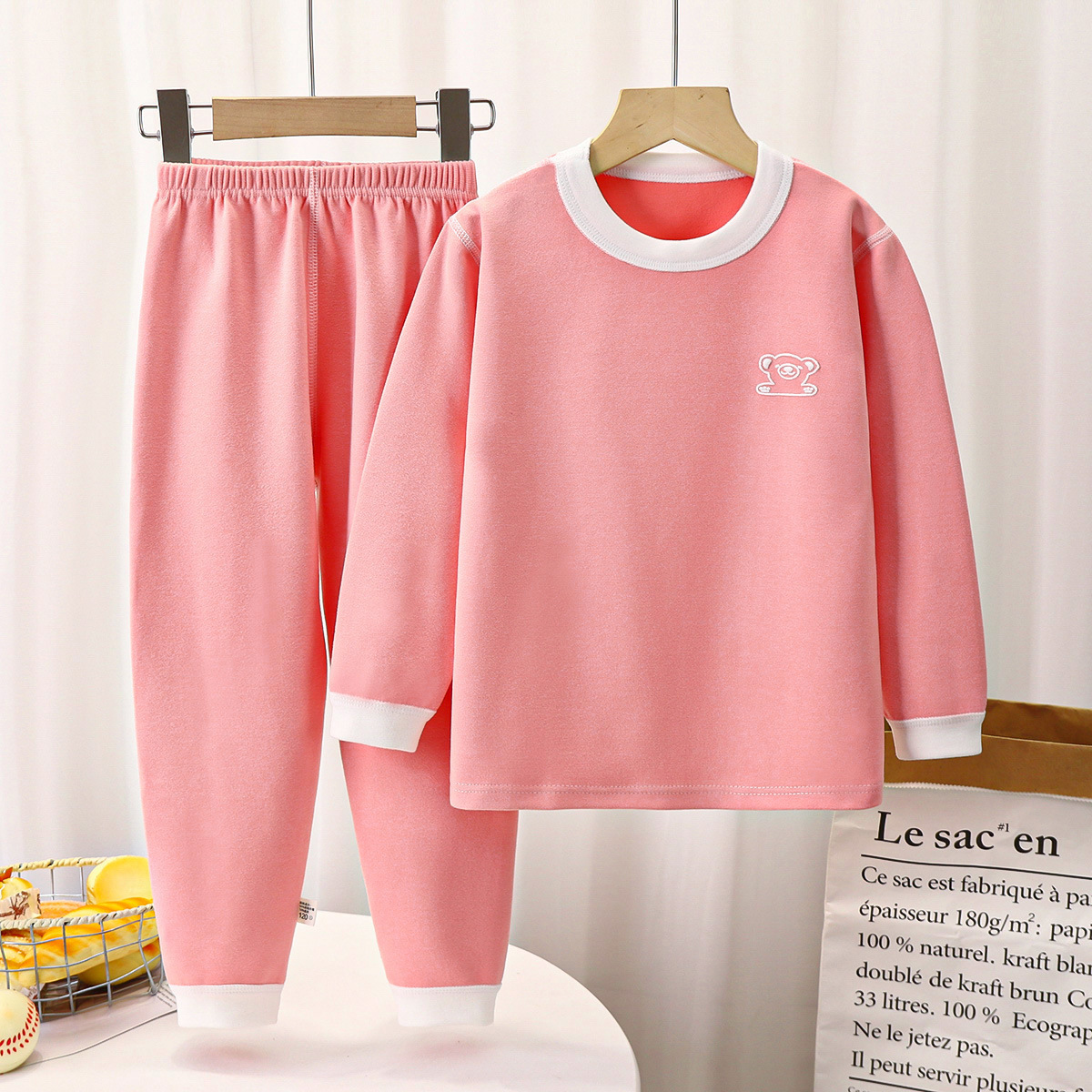 Niños sin hueso de ternero de cuello alto nuevo abrigo de otoño conjunto de pantalones de oro para hombres y mujeres estriado conjunto de ropa interior cálida