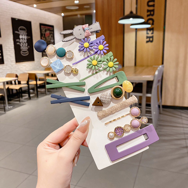 Clip de flequillo lateral rojo de la red femenina 2025 nueva horquilla simple clip de una línea horquilla clip de cabello roto tocado clip de pico de pato