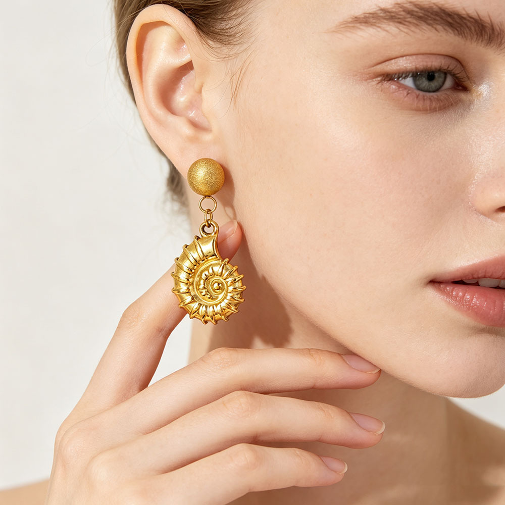 Diseño único retro nicho de alta sensación pendientes de acero inoxidable flores animales pendientes irregulares joyas de lujo ligero