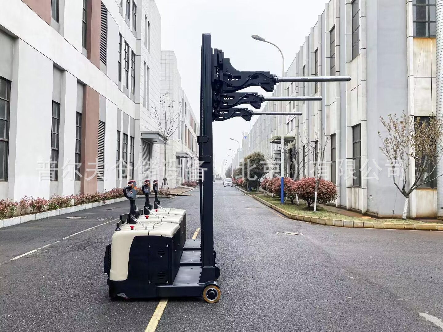 电动胀轴车薄膜纸卷筒自动旋转车电动气涨轴旋转上料车纱辊堆高车