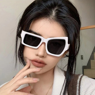 ��С��̫����R�W�t����W���L������ü��ւ��Բ�Ҏ��ī�RŮ���