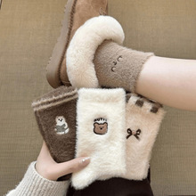 秋冬季袜子女加绒加厚居家保暖水貂绒袜卡通提花弹力好搭堆堆袜