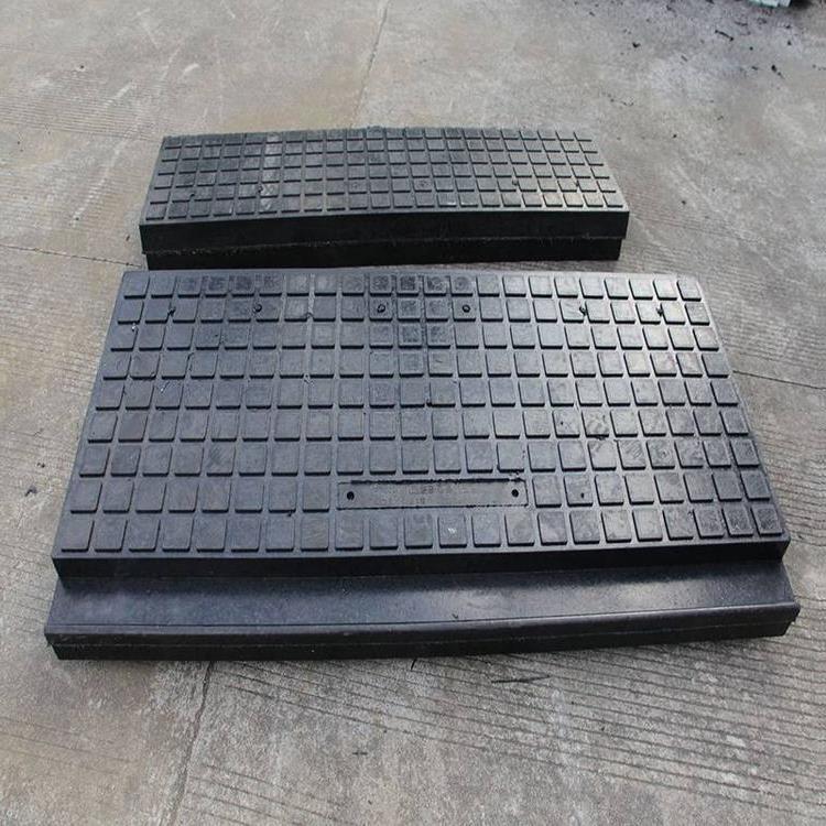 7b3842da5c435b957bd8fd9cfbfd97