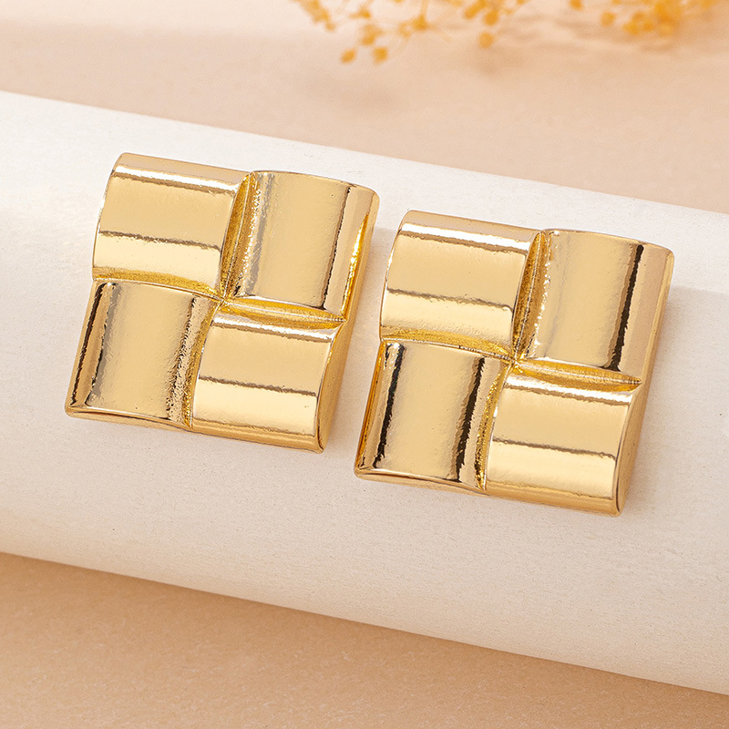 trend geometric square small design elegant earrings