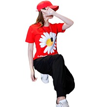 �r�����e�������\��Ů���䳱���赸�ݳ����bҷ����F�w���ݷ�