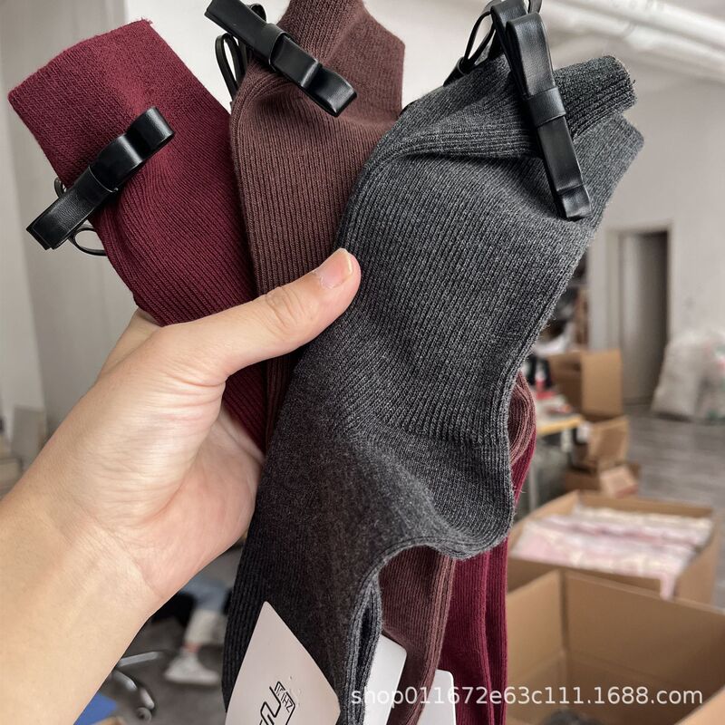 Zhi Ji Jewelry Socks Leather Label Bow Double Needle Middle Tube Cotton Socks Angora Red Zhi Ji Jewelry Socks Leather Label Bow Double Needle Middle Tube Cotton Socks Angora Red