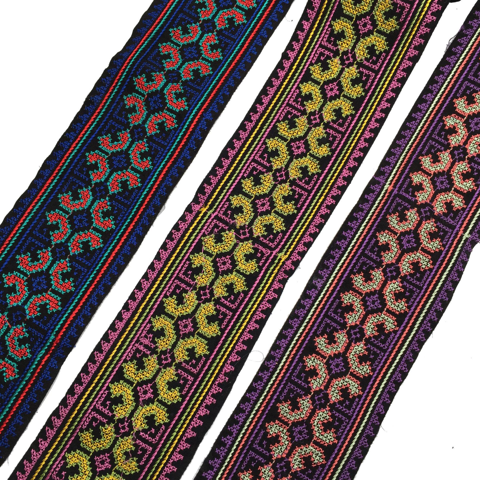 彩色十字绣刺绣花边织带 民族风服装辅料 民族刺绣花边 织带批发