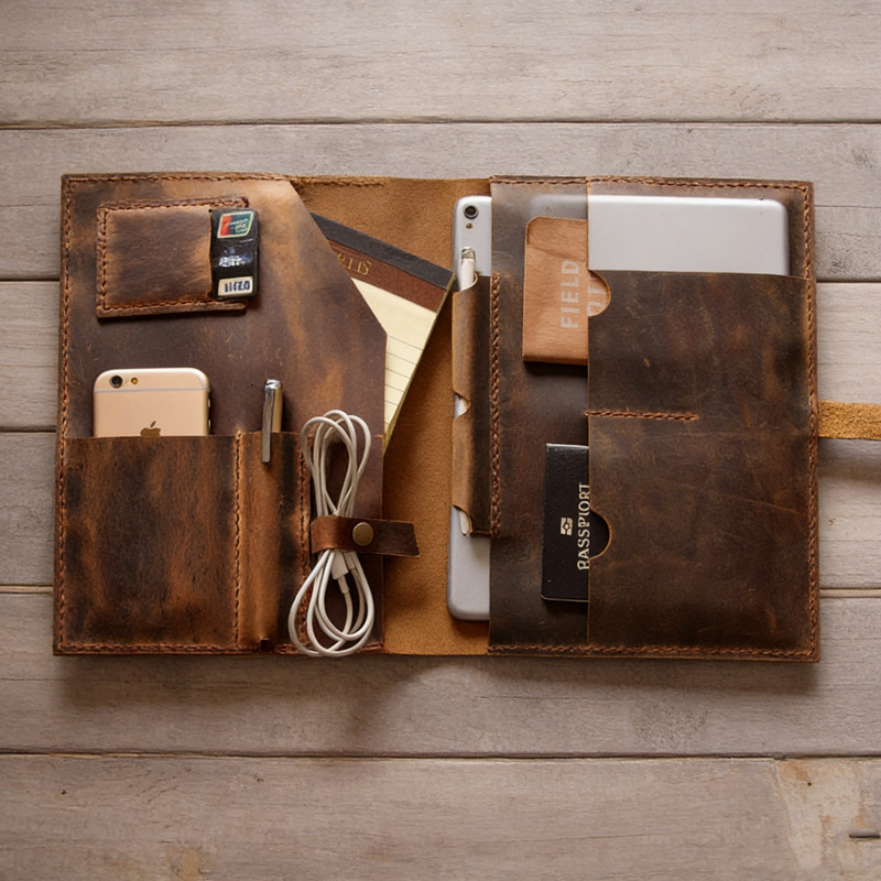 2026 New Genuine Leather Vintage Cowhide Bag Multifunctional Tablet Bag