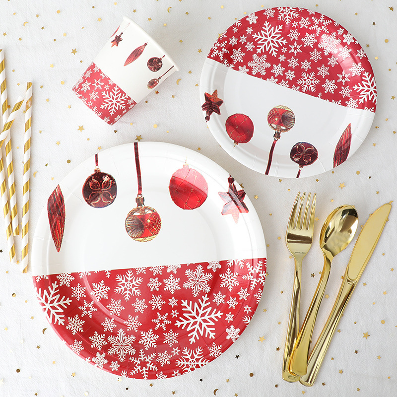 Christmas Paper Plate Paper Cup Round Dinner Plate Disposable Tableware Set New Year Party Arrangement Christmas Decoration Supplies