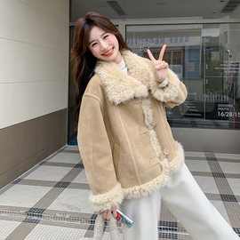 卡其色翻领皮毛一体羊羔毛外套女2024冬新款感温柔风气质棉服