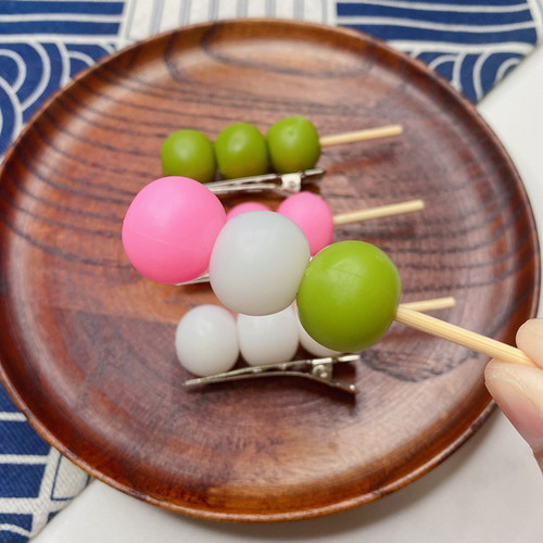 Fun meatball string hairpin Japanese-style simulation three-color meatball food hairpin side clip creative headwear student gift