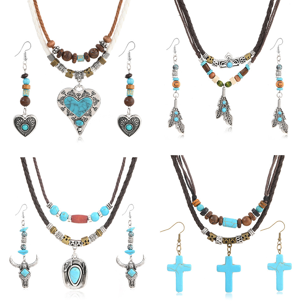 Turquoise retro necklace
