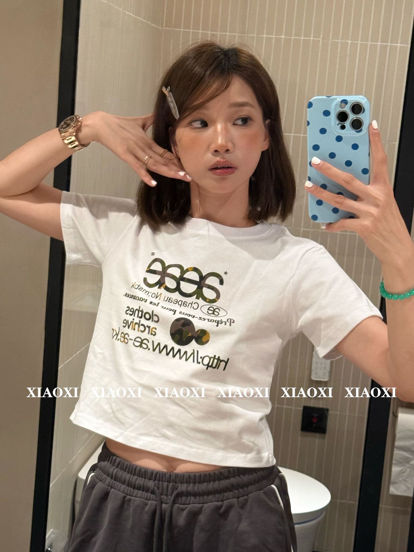 2025夏の新型韓国デザイナーのレトロae * e波点半袖tシャツの女性の丸襟が痩せて見える短い上着