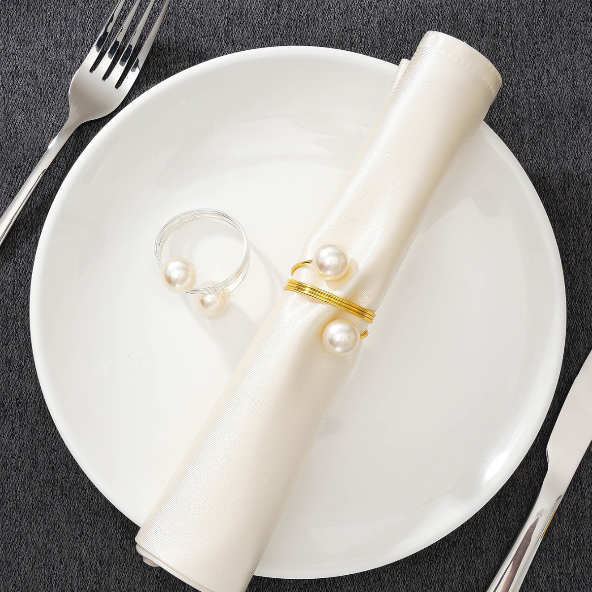 Creative Pearl Napkin Ring Valentine's Day Table Setting Cross-border Silver Metal Napkin Button Holiday Party Decoration 3