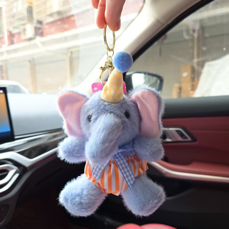 漫画の動物のオリジナルの元気の小さい象のぬいぐるみのキーホルダーのカップルのかわいい子供を挟む機は学生の贈り物を飾ります。|undefined