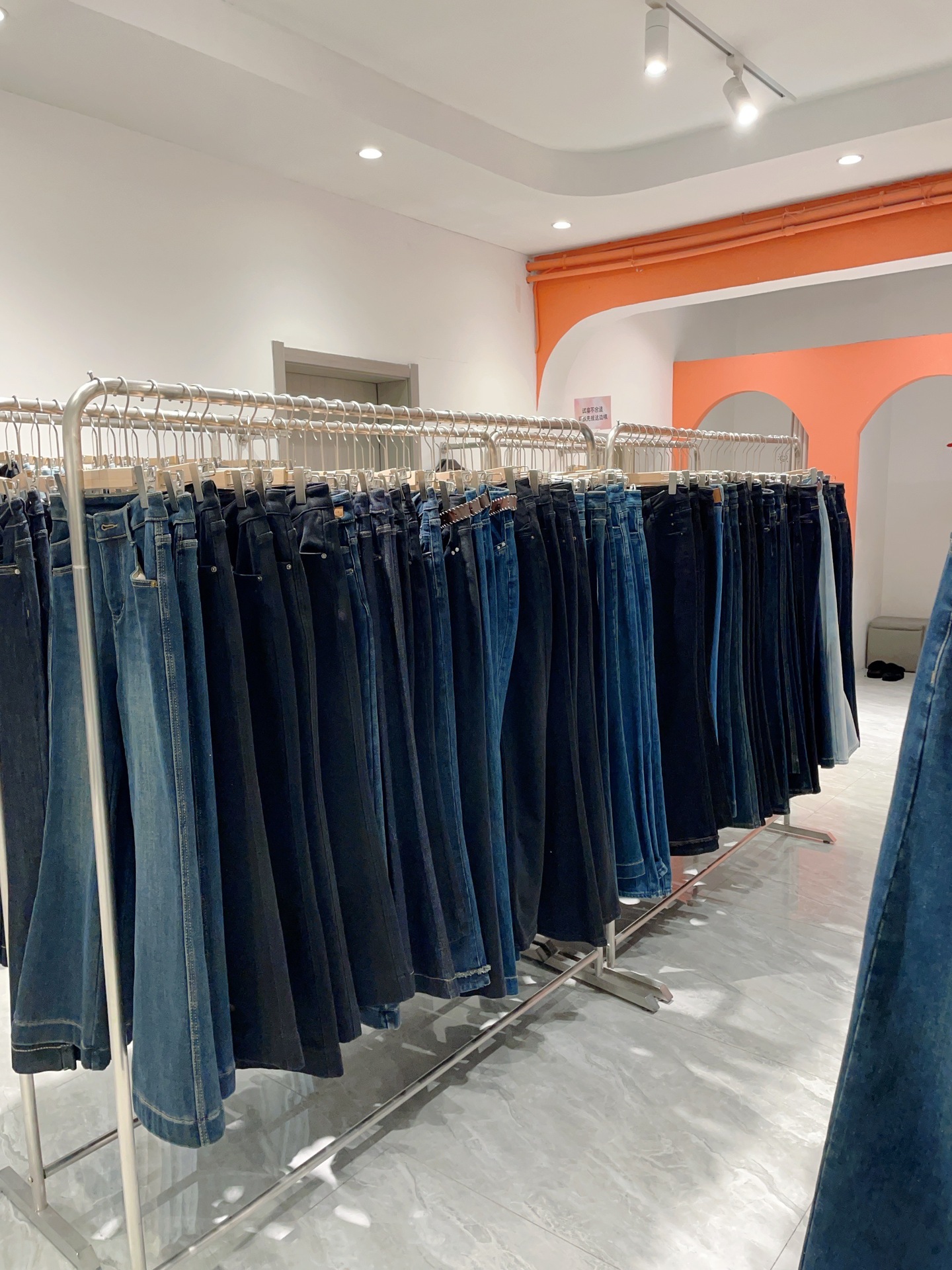 2026 otoño y invierno comercio exterior transfronterizo nuevo diseño floral femenino sexy ropa interior set medio