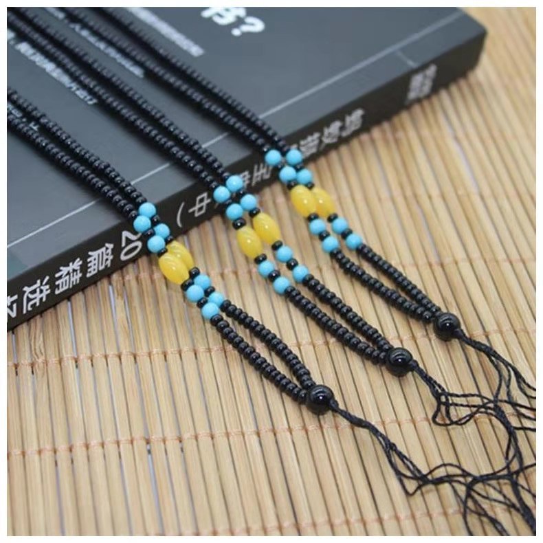 Factory direct selling ice ice pendant beeswax pendant rope millet bead necklace rope handmade beaded necklace rope bead chain wholesale