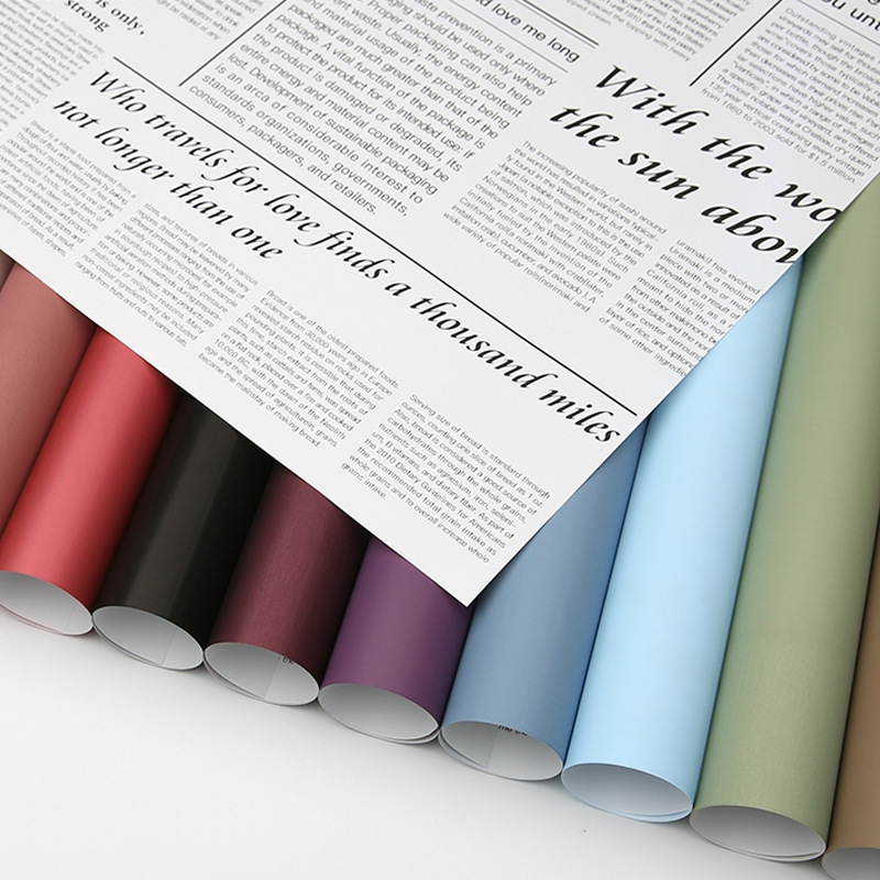 Flower Party Factory Nuevo periódico en inglés Papel de embalaje de flores Sentido de alta calidad Florería impermeable Papel de embalaje de flores Papel de embalaje de ramo