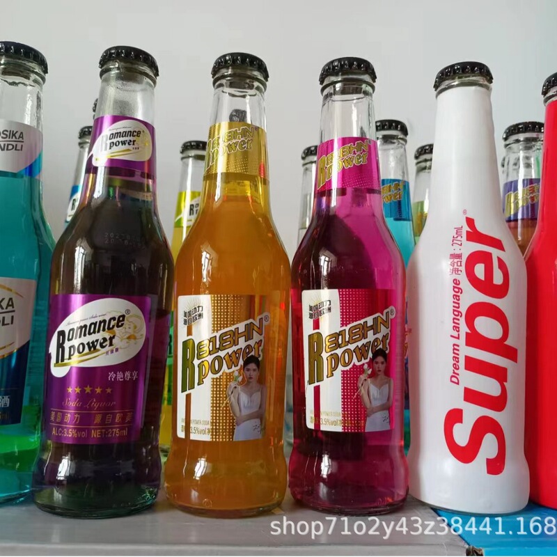Bar KTV specializes in power 818 soda wine, six flavors, 24 bottles, train cocktail nightclub
