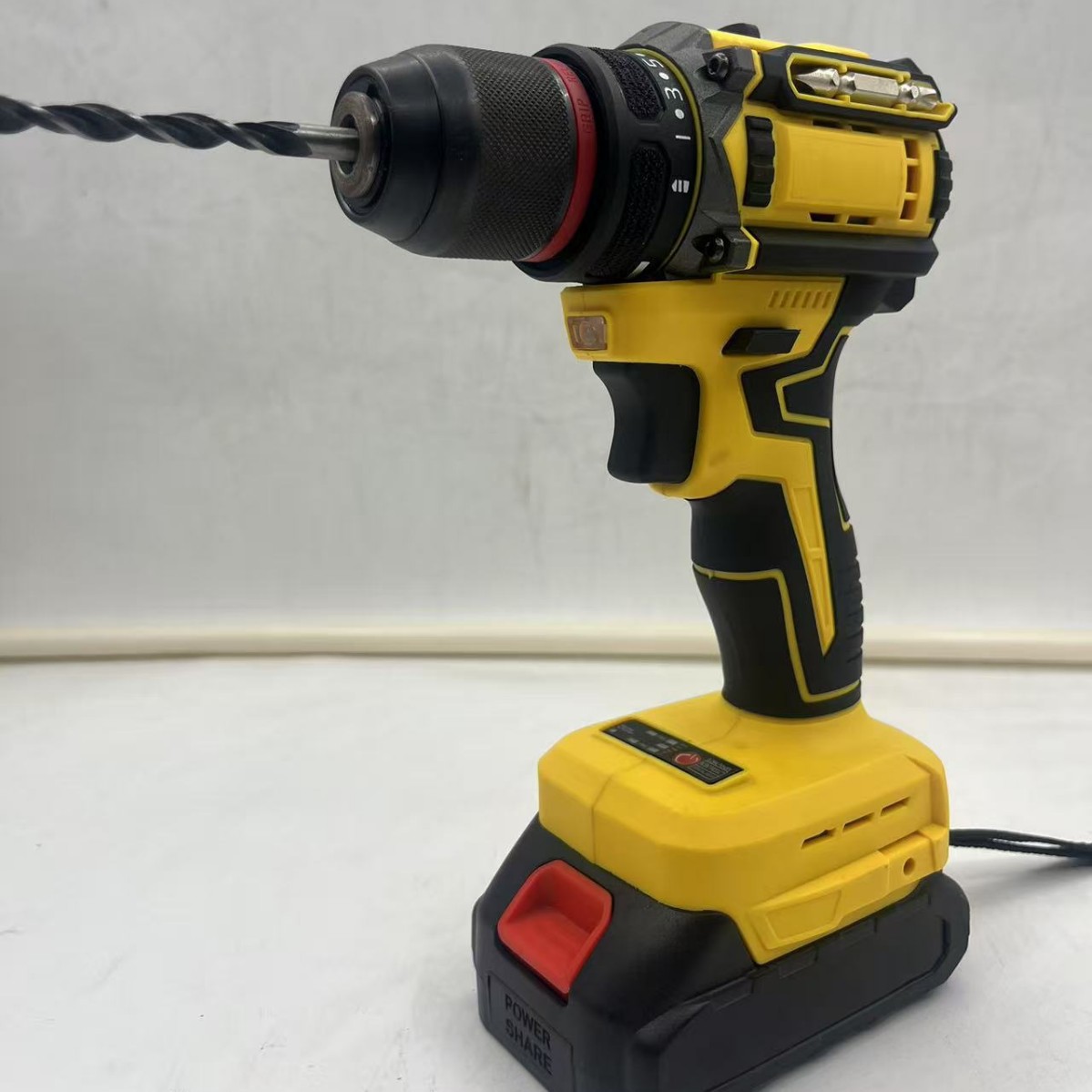 Taladro Inalámbrico con Disco de Pulido 21V Recargable para Pulido y Bricolaje