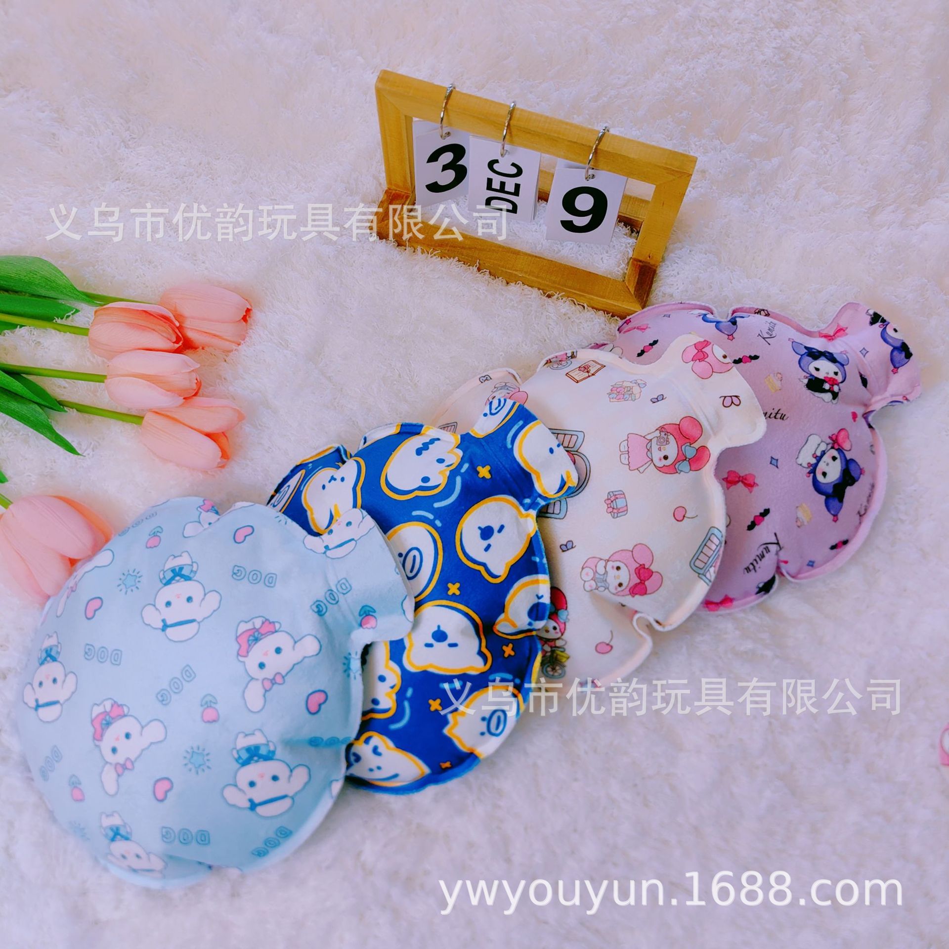 Winter cartoon plush cute explosion-proof water container