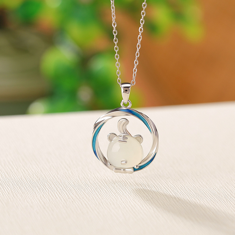 Mặt dây chuyền bạc S925 hình hươu đính ngọc bích, phong cách hoàng đạo dễ thương — Cung Hoàng Đạo Hổ