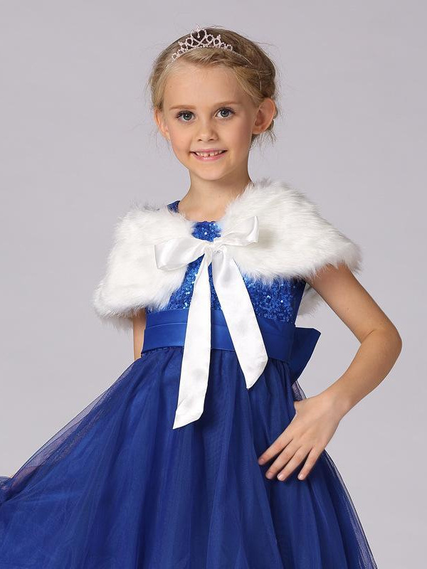 Una pieza de entrega de la niña chal 2024 nueva ropa para niños moda estilo coreano chal peludo accesorios para niños