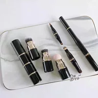 Кисти для макияжа Cangzhou портативные с крышкой многофункциональная выдвижная двухголовая губная помада щетка для губ маскировочный инструмент для макияжа оптом