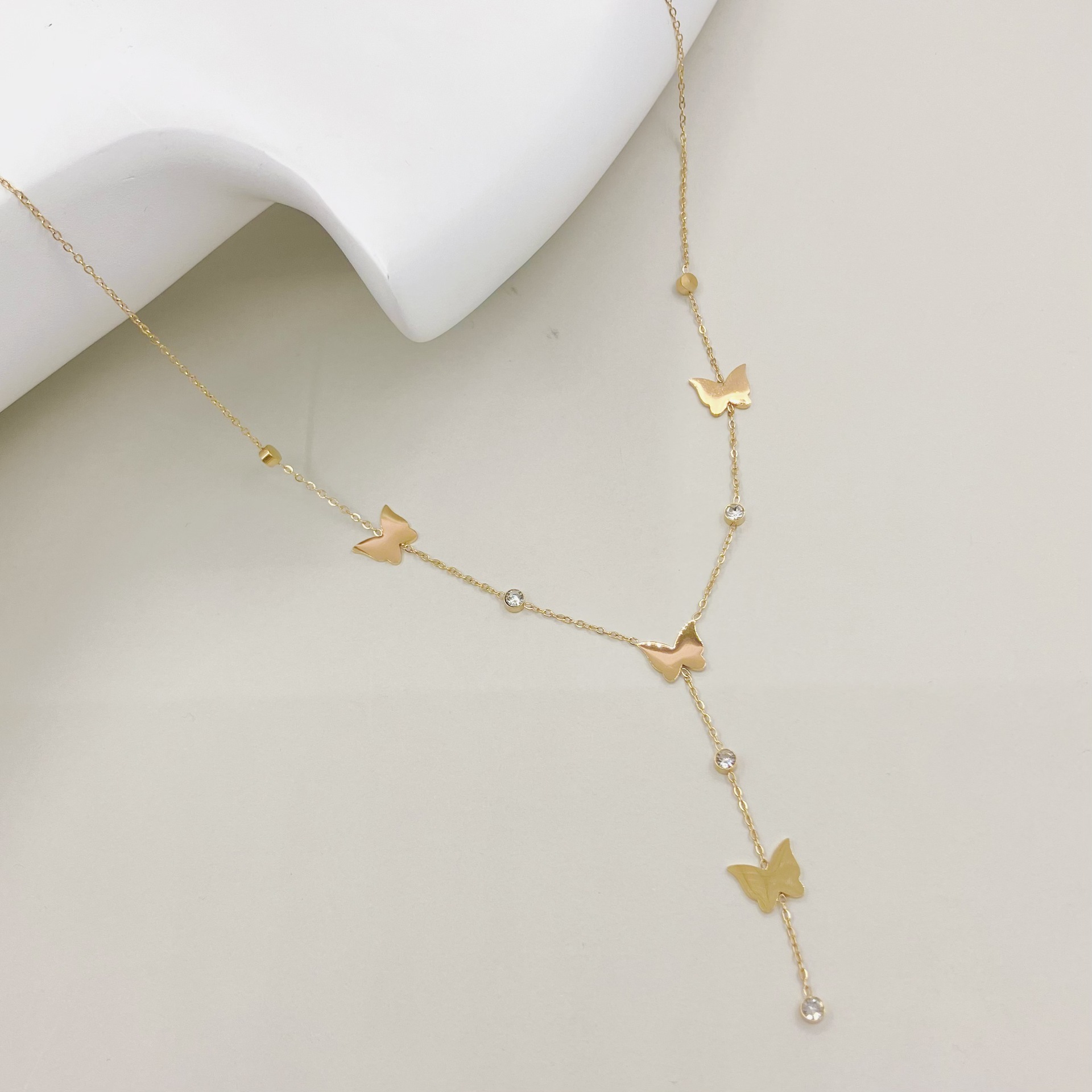 Simple Style Butterfly Stainless Steel Titanium Steel Plating Zircon Pendant Necklace 1 Piece