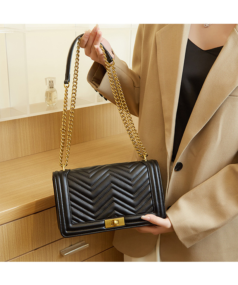 Light Luxury High end Women's 2024 New Small Xiangling Grid Chain Fashionable and Versatile Western Style One Shoulder_voghion.com