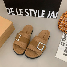 �羳��װ���ЬŮ�r����һ���⴩������Ь��ʽ�͹��⴩���ϛ�Ь��