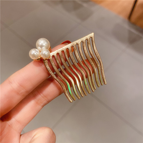 Seamless upside-down comb hair accessories Korean non-slip sweet pearl hair comb rhinestone simple bangs clip hairpin antique style hair accessories