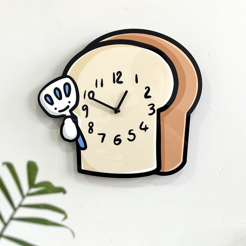 Toast Wall Clock Children's Room Kindergarten Silent Digital Clock Home Decoration Modern Simple Clock Wood